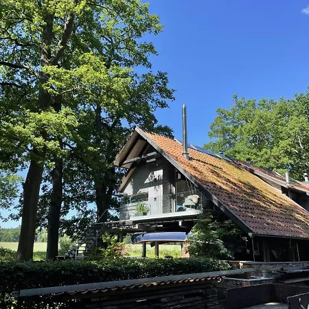 Atelier Tiedemann Apartman *